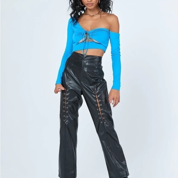 PRINCESS POLLY Jasper Long Top - Picture 2 of 4